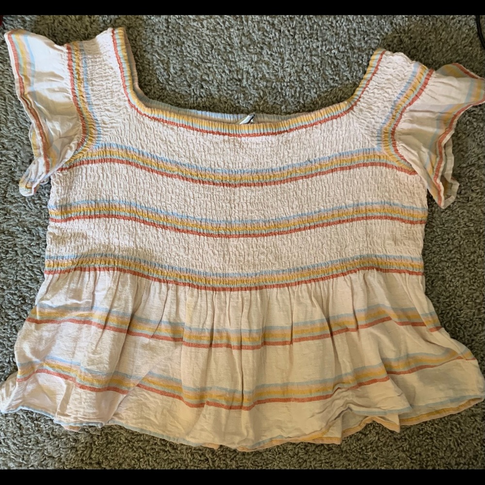 Women’s short sleeve shirt
